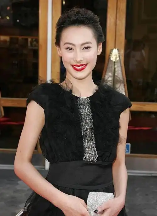 香港著名女演员梁洛施,一直以来都备受粉丝喜爱.