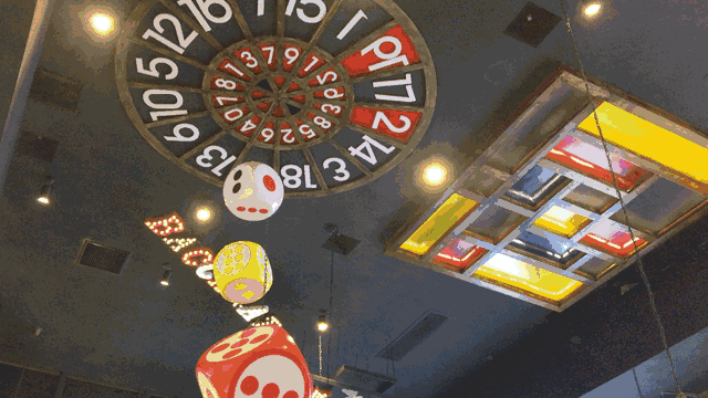 还有谭维维,江映蓉,刘能,陈学东都是在这里吃串串湖南卫视《七十二层