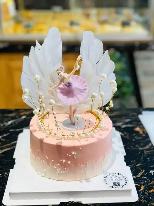 小女孩喜欢的公主蛋糕