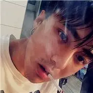 抽烟男头像霸气社会图片就是一支烟让你抽出了范儿