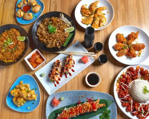 koy 93提供亚洲融合美食以及传统的韩国9693菜肴.