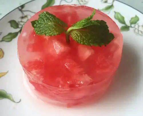 夏天和西瓜最配教你用西瓜做夏日甜品清凉爽口超过瘾