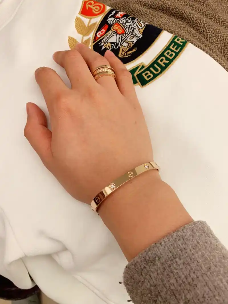 卡地亚18k玫瑰金手镯4钻男19号