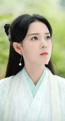 《少女大人》【苏瓷】陈瑶