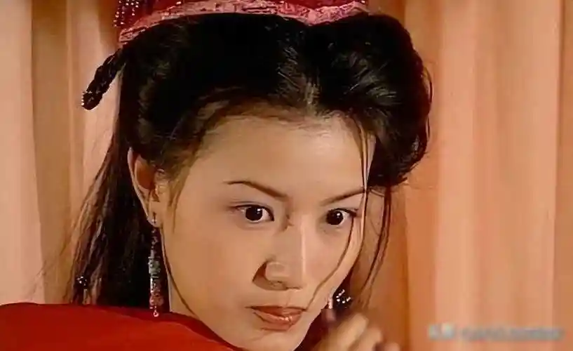 黄纪莹和古天乐的故事,是一段充满着曲折和情感的旅程.