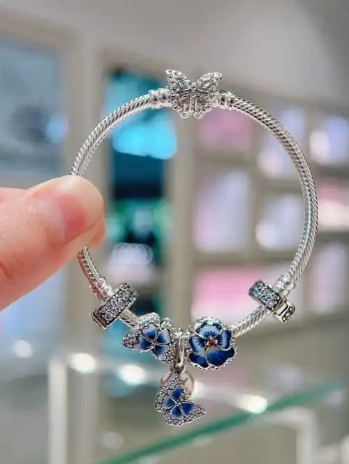 潘多拉pandora新款蓝色三色堇手链