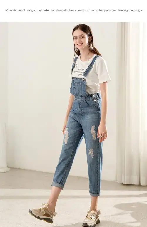 betu百图女装网红减龄破洞背带牛仔裤直筒吊带裤小个子连体裤新品2002