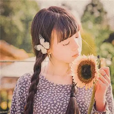 唯美小清新2020向日葵女生头像精选 你的微笑像向日葵般灿烂