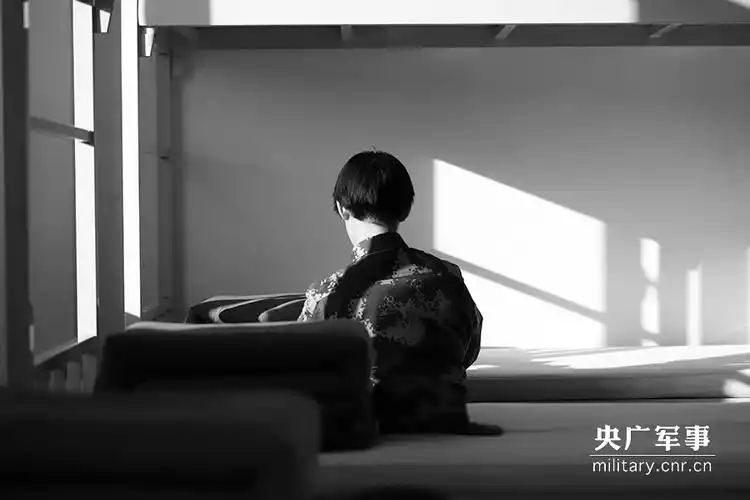 新兵日志:女兵们的一天