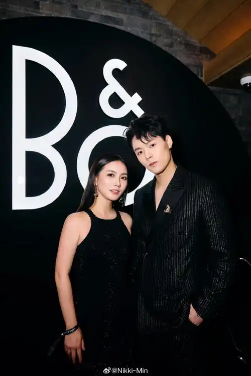 欧阳娜娜##董又霖##春季色彩搭配灵感