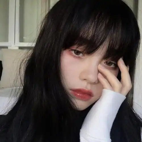 2020年最火微信头像女生简单大方