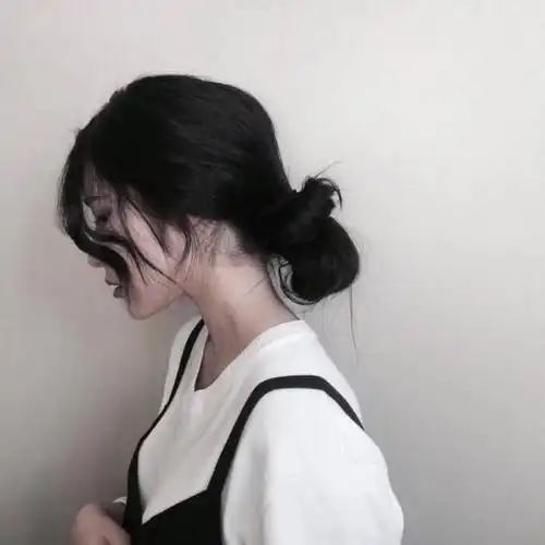 2017最新头像女生侧面_头像图片_扣扣乐园