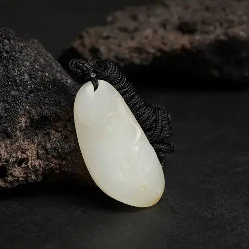 翡翠物语 和田玉挂件一路平安