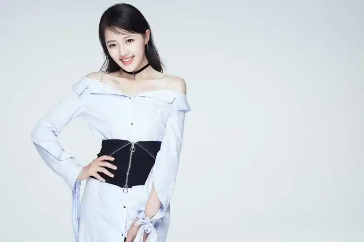 王秀竹写真图片,分享一组王秀竹图片给大家,图中的明星图片壁纸