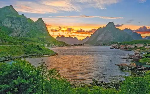 挪威最美的渔村处在远离人间烟火的北极圈犹如一处遗世秘境