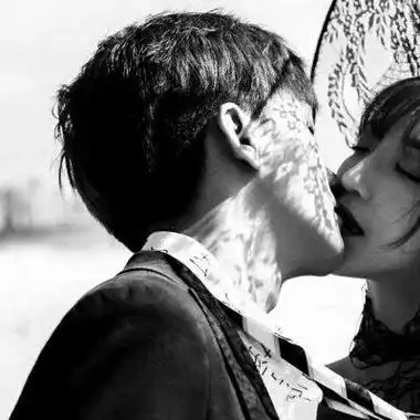 2021情侣头像黑白霸气双人