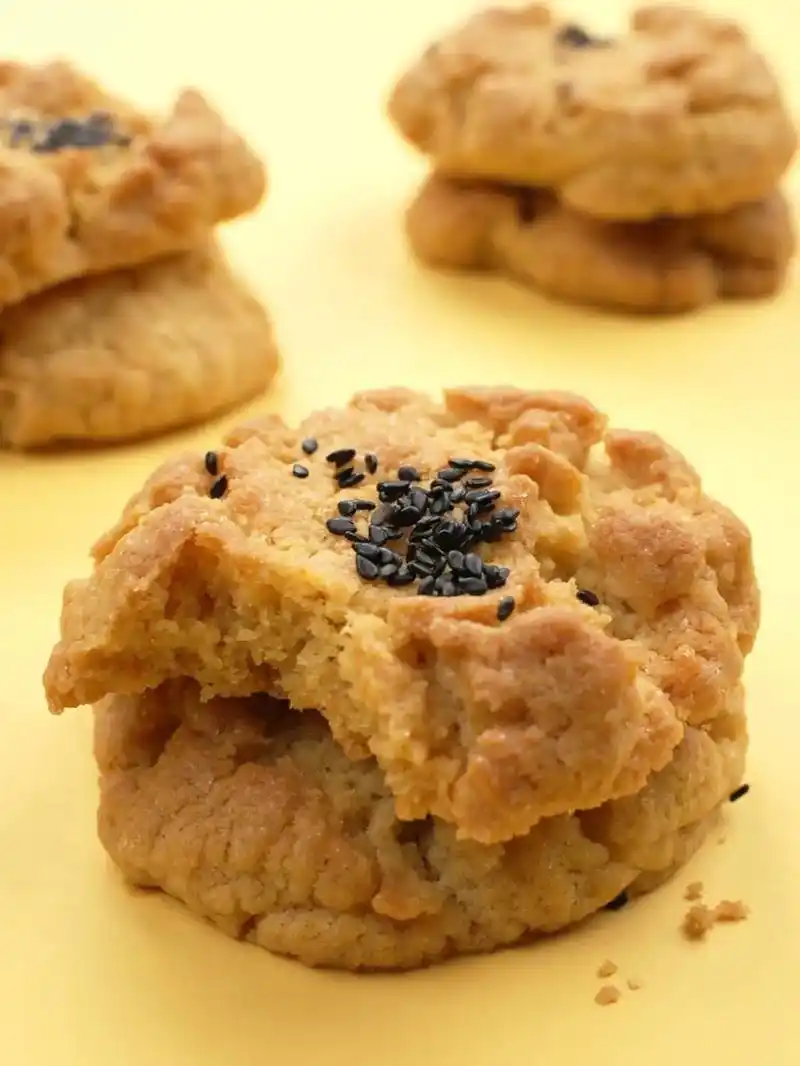 桃酥 我愿称它为一种记忆,无数人的童年回忆,作为传统中式糕点 - 抖音