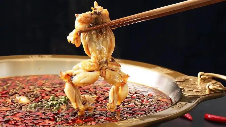 蜀苑香美蛙鱼头大润发直营店