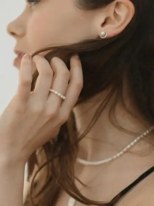 模特拍摄饰品首饰项链戒指摄影