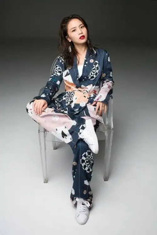 原创绝了一大波明星睡衣照袭来太诱人了吧