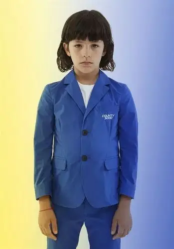 海泡绿棱镜粉2021春夏童装色彩趋势分析