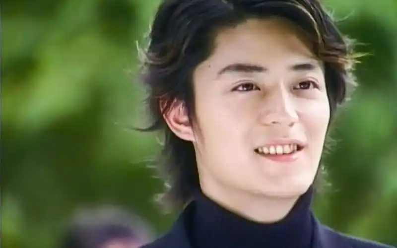 海豚湾恋人2003┃徐泽亚x易天边(达达x小瓶盖)cut11┃许绍洋x张韶涵