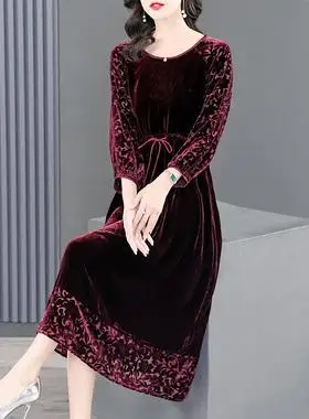 金丝绒连衣裙高贵洋气质女秋季装新款妈妈高端奢华大牌真丝裙子冬真丝