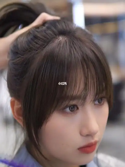 适合方脸圆脸的柔美刘海