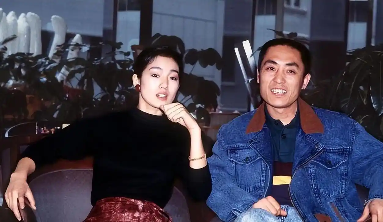 回顾张艺谋儿子张壹男我的妈妈是陈婷为何说我长得像巩俐阿姨