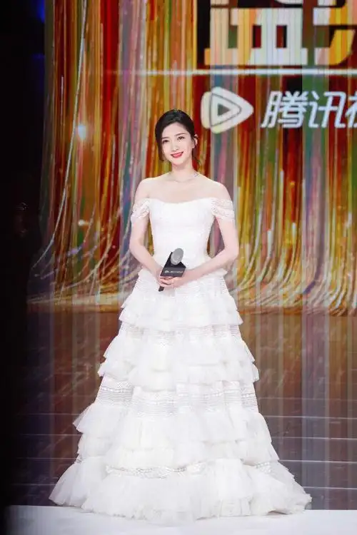 江疏影 腾讯视频拾光盛典