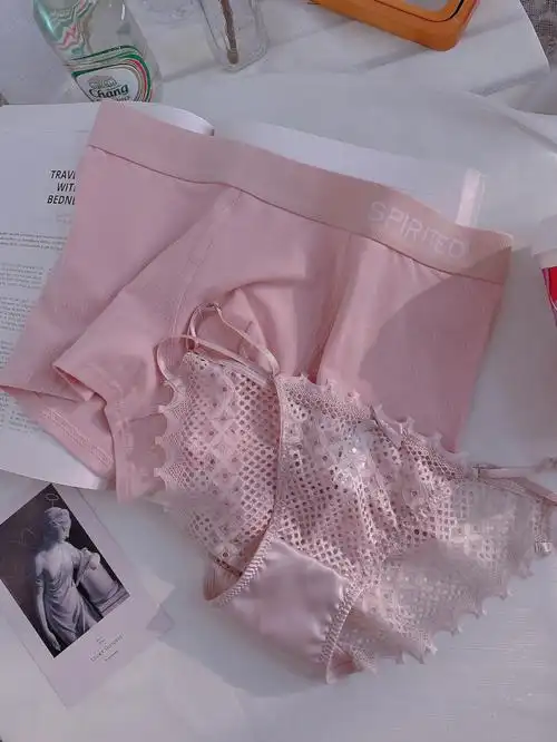 内裤有点东西哦女生款的这个设计太新颖了侧面细带不说,带子长短还能