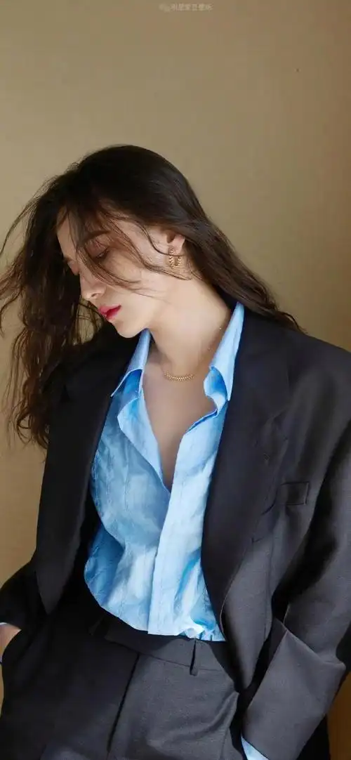 飒爽英姿,小宋佳高清写真|写真|小宋佳_手机网易网