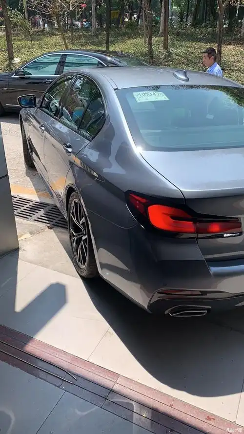 【图】我的2021款宝马540i石青色提车作业!_宝马5系论坛_汽车之家论坛