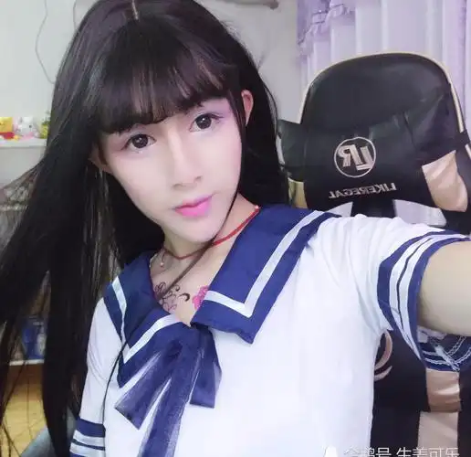 女装大佬:穿上就脱不下来,一直穿一直爽!