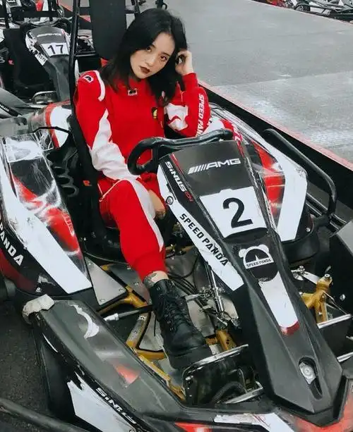 抖音柚子cici酱图片资料简介真名不是周洁琼柚子cici酱写真