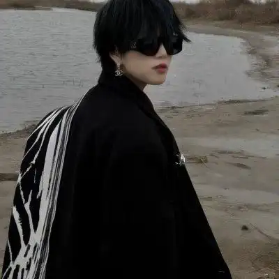 男生头像|暗色系低调高冷孤独感男生头像 慵懒冷漠真人颓废风背影头像