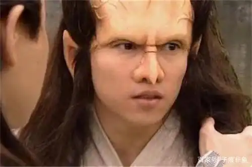 第五位:朱伟忠饰演的雷震子,是90版傅艺伟版《封神榜》,是非常经典的