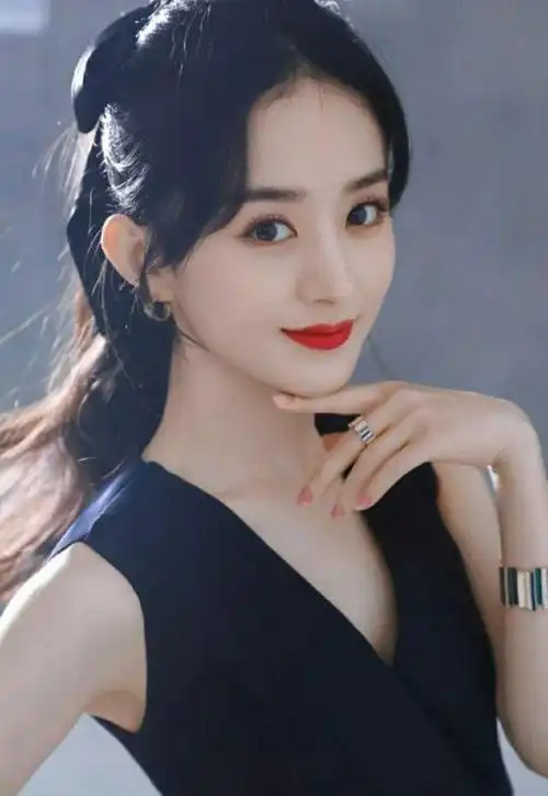 85后影视演员～赵丽颖