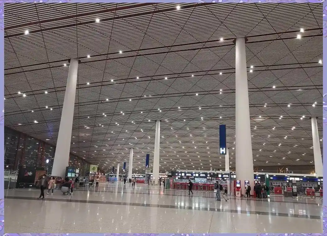 探索北京首都机场t3:过夜者的独特体验与深刻思考