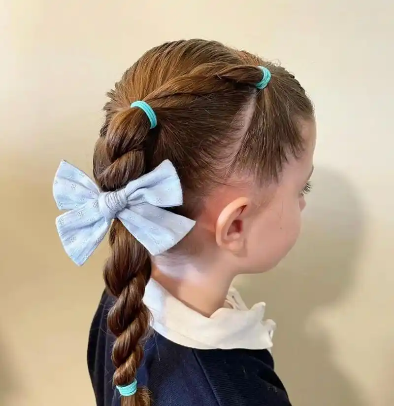 幼儿园小女孩可爱发型为家里女儿收藏吧!