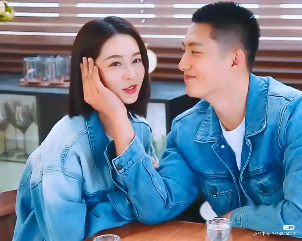 李沁和黄景瑜 沁心瑜你 - 抖音