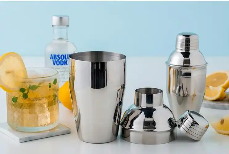 304不锈钢雪克杯摇酒器雪克壶花式调酒器水吧用品工具鸡尾酒摇杯550ml