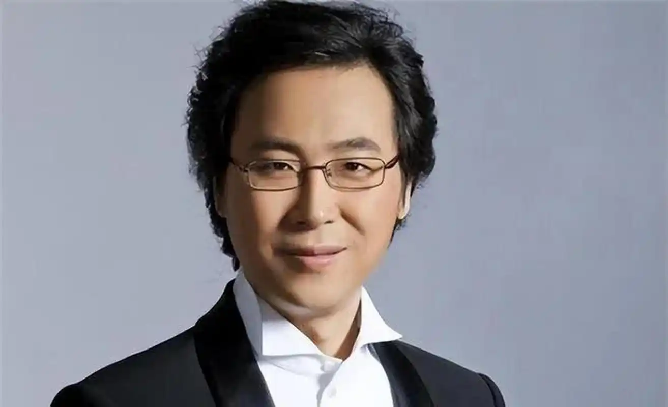 廖昌永,男,汉族,1968年10月25日出生于四川省成都市郫都区,中国著名男