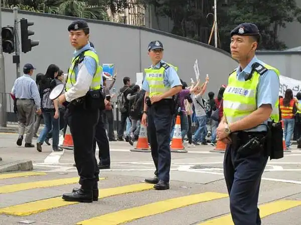 香港警察的制服诱惑,了解一下