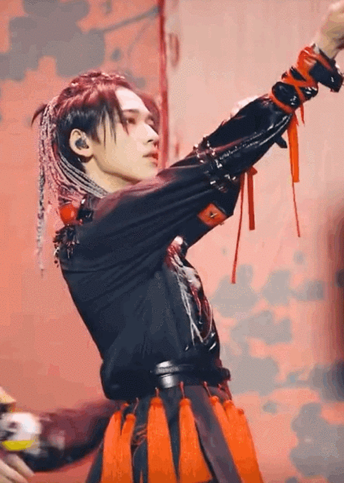 宋亚轩刘耀文严浩翔贺峻霖舞台动图一览你被谁惊艳到了