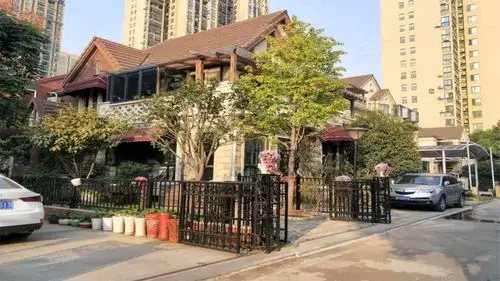 保利中央公馆(别墅)