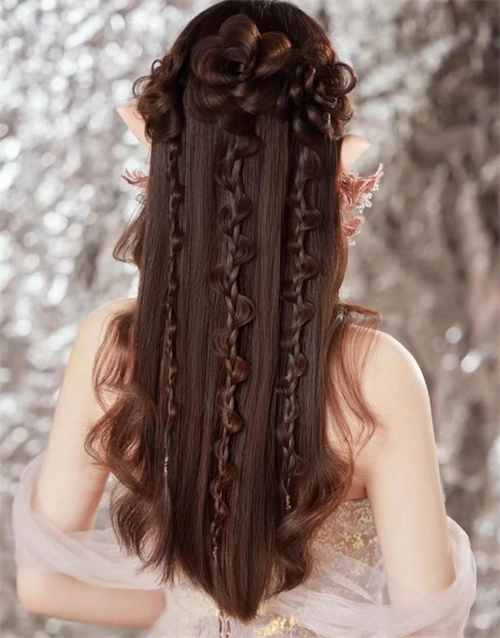 花样长发半编发 每一款都森系迷人_长发发型 - 美发站