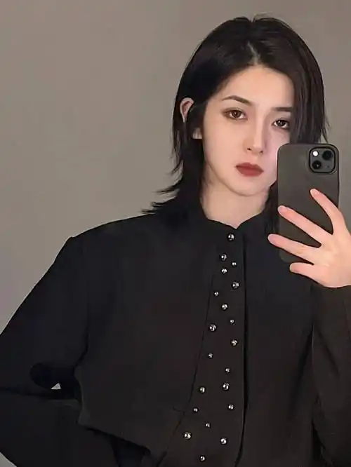 利落又爽快的锁骨碎发_锁骨