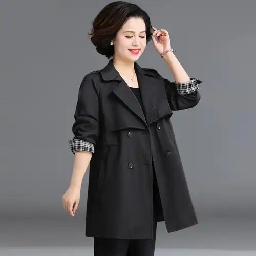 妈妈春装外套时尚洋气大码中年女士新款上衣40岁50中老年春秋风衣