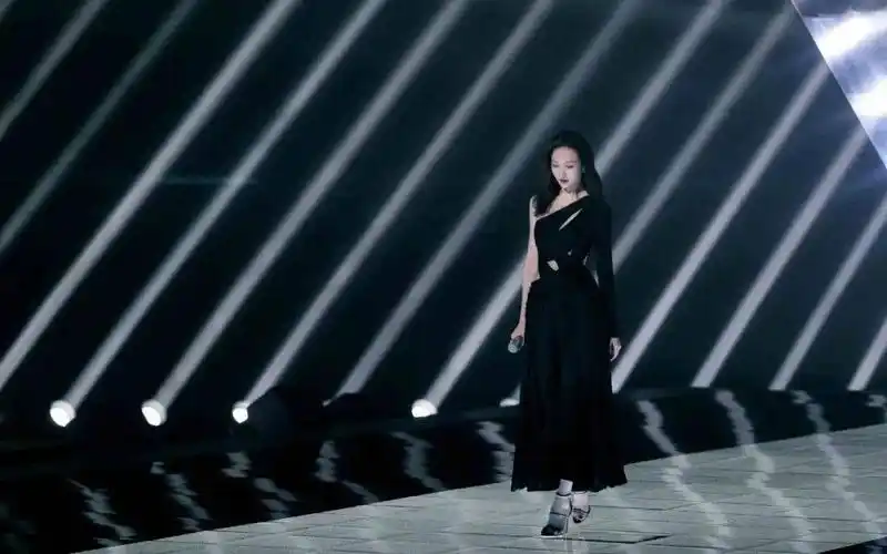 盘点王鸥跳舞片段王鸥每个舞步都自带飒感